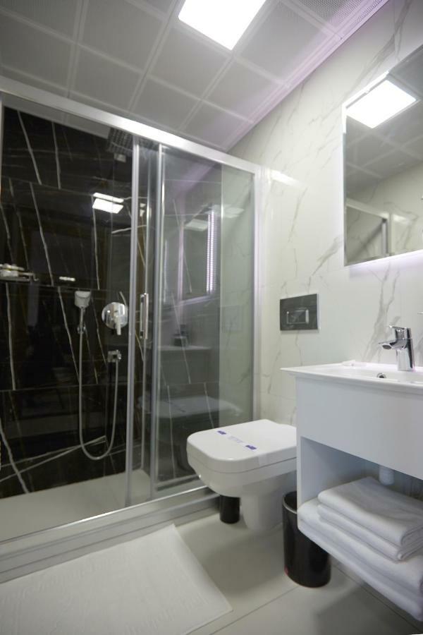 Kartal Palace Taksim Square Family Hotel 이스탄불 외부 사진