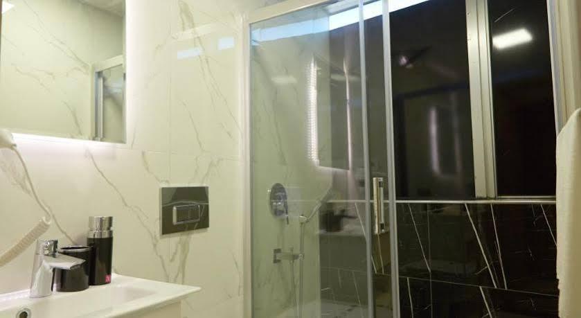 Kartal Palace Taksim Square Family Hotel 이스탄불 외부 사진