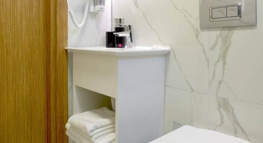 Kartal Palace Taksim Square Family Hotel 이스탄불 외부 사진