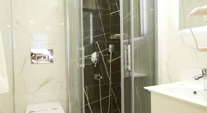 Kartal Palace Taksim Square Family Hotel 이스탄불 외부 사진